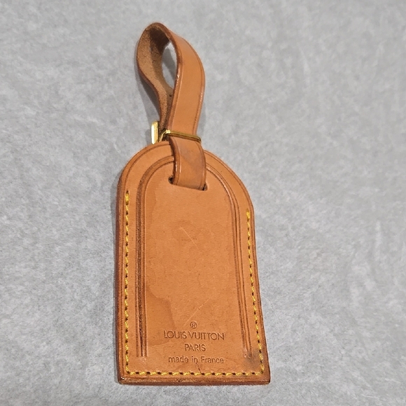 Louis Vuitton Brown Leather Bag Tag - Picture 1 of 8